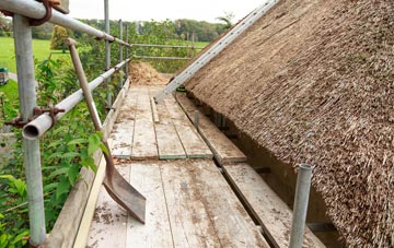 advantages of Llandyfriog thatch roofing